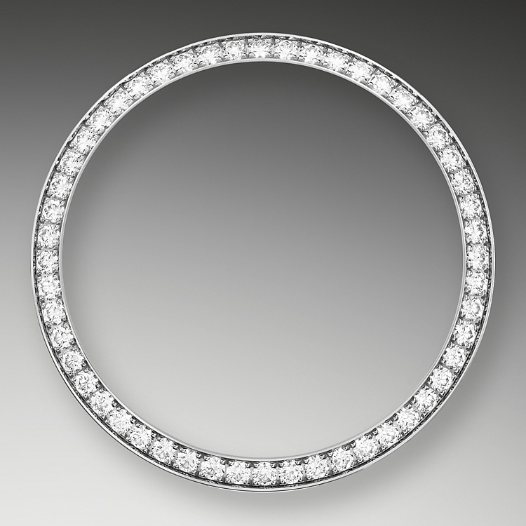 Diamond-Set Bezel