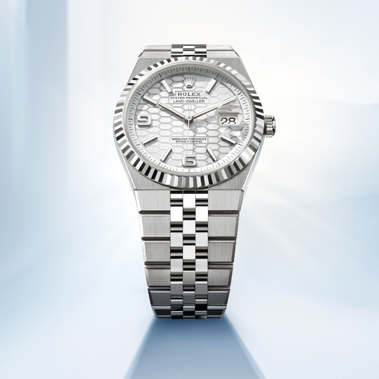 Rolex Land-Dweller